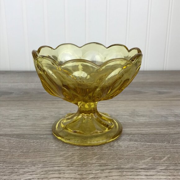 Vintage Amber Glass Footed Sherbet Bowls by Anchor Hocking, Fairfield Pattern - Picture 4 of 10